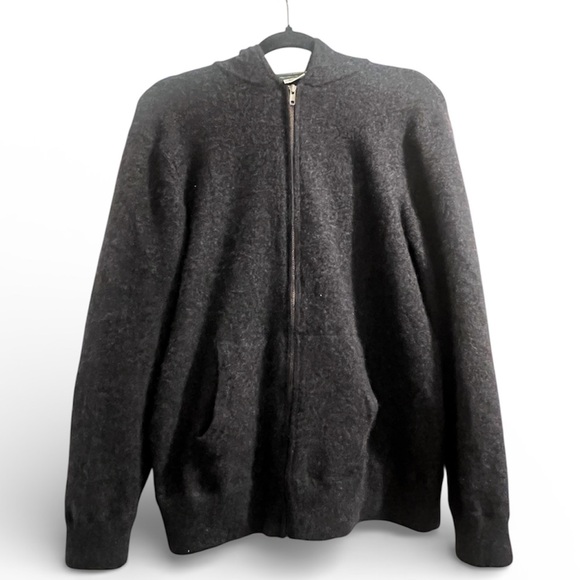 Cashmere The Gentleman's Washable Sweater Hoodie Style Hammacher Schlemmer